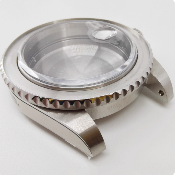 CNC Case Submariner 904L Stainless Steel Case Accessories Compatible with 3135 Movement