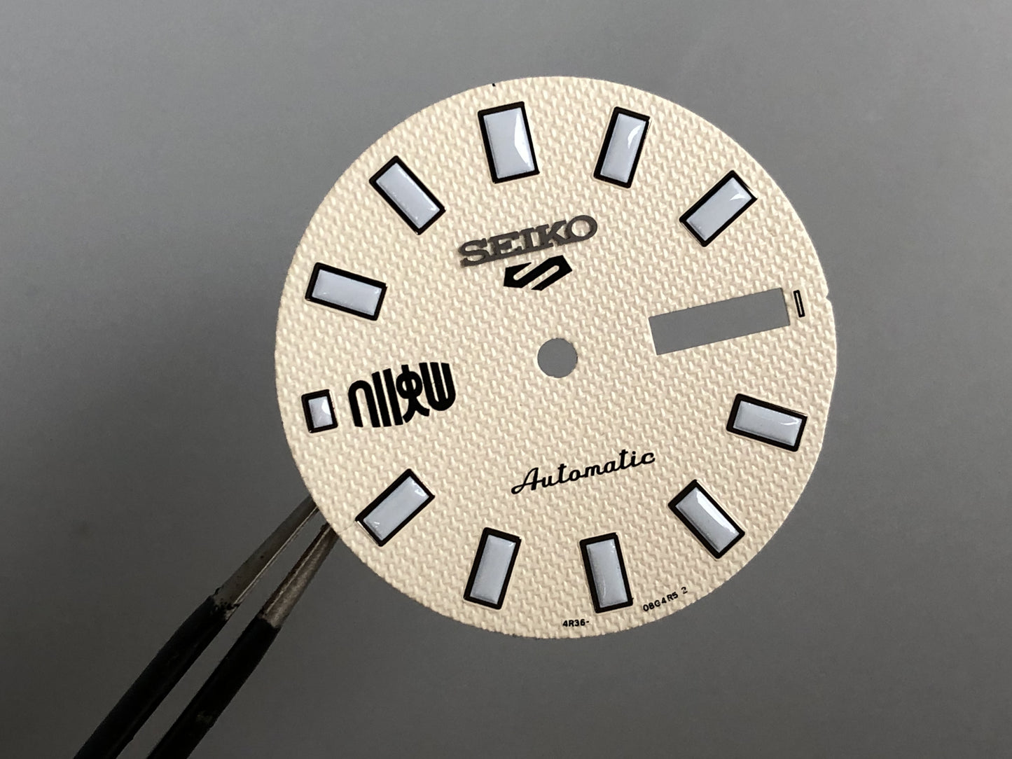 seiko dial 28.5mm