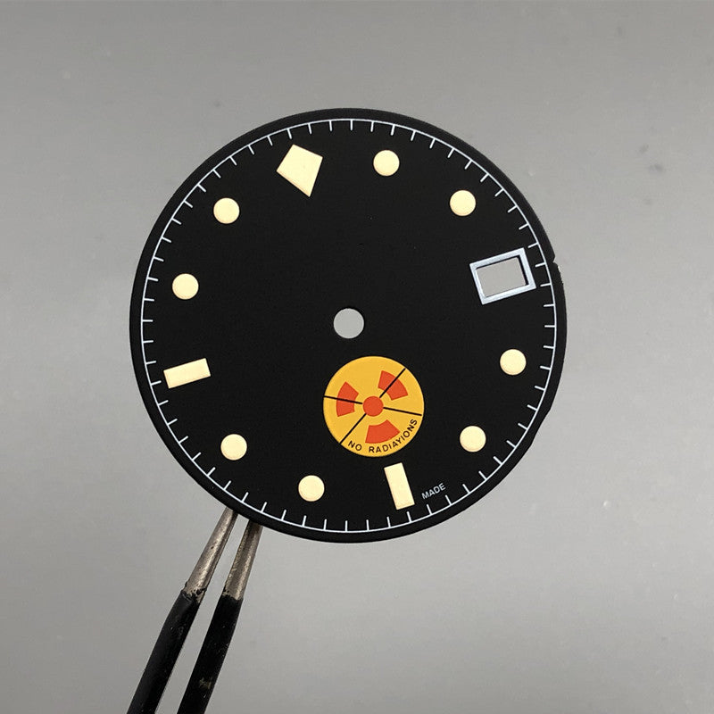 C17 dial with s logo no lume