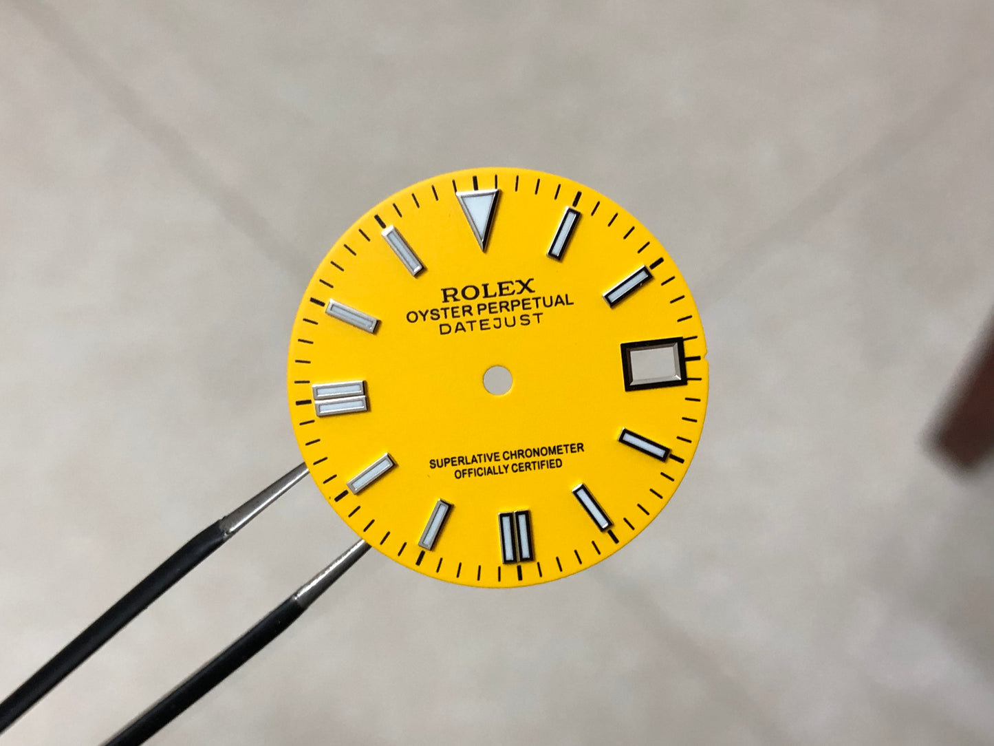 R13 DIAL 28.5MM
