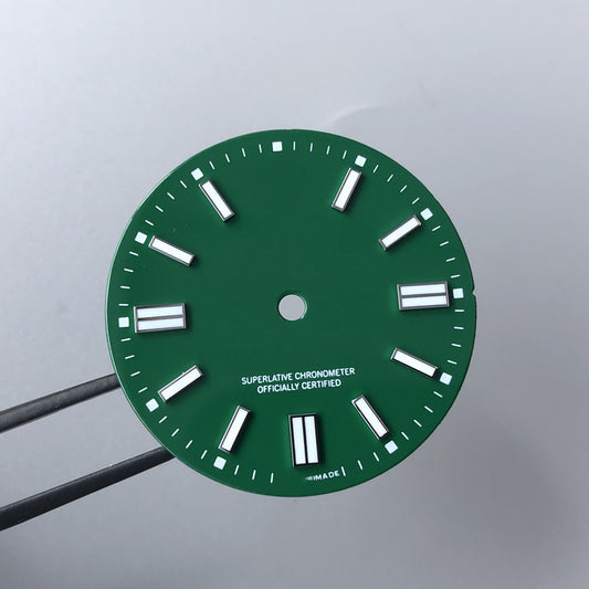 GREEN RLX DIAL WITH LOGO AND CROWN 28.5MM NH35